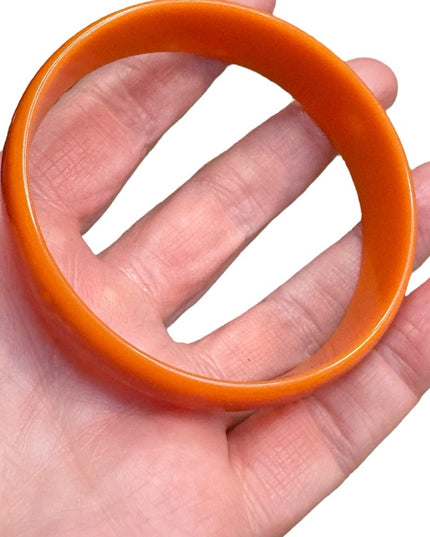Bakelite Bangle Orange  Vintage 1940s 1930s Catalin Marblette Polished