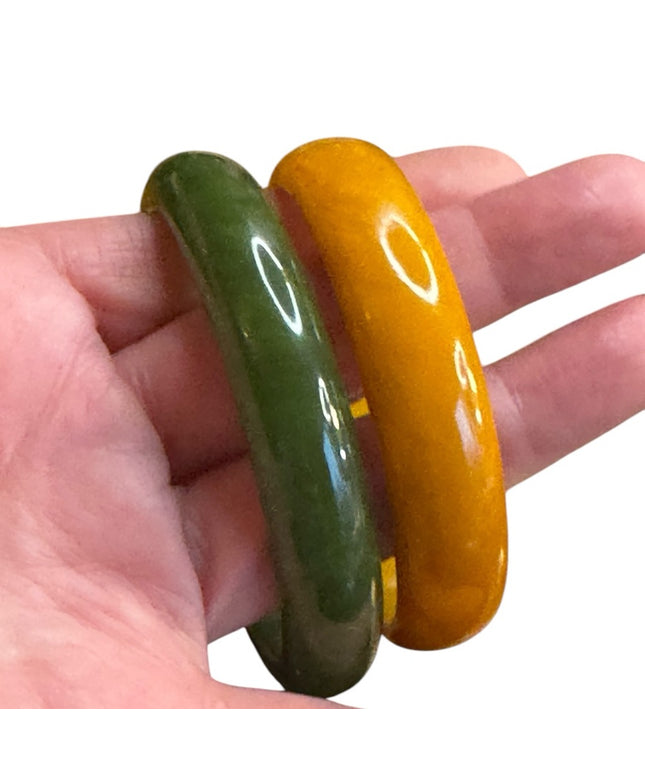 Bakelite Bangle spinach Yellow Vintage 1940s 1930 Catalin Marblette Polished Set