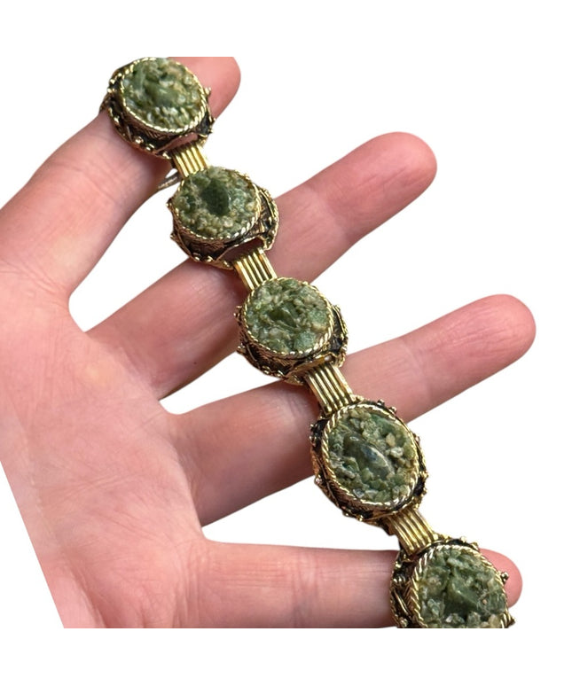 Elegant Vintage gold finish chunky Green Stone Bracelet