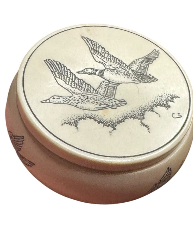 Vintage Faux Cream Round Scrimshaw Canadian Geese Jewelry Box Trinket Box