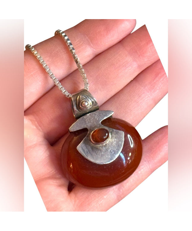 Elegant Sterling Silver 925 carnelian stone fancy southwestern pendant