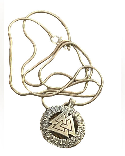 Nordic Runes  Silver Valknut Triquetra Triangle Norse Viking  Pendant Ne…