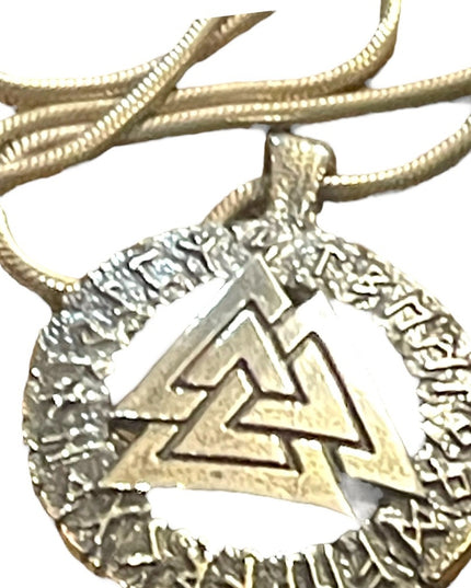Nordic Runes  Silver Valknut Triquetra Triangle Norse Viking  Pendant Ne…