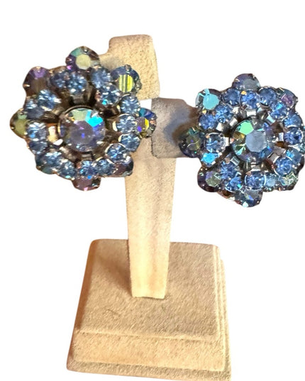 Stunning Vintage Blue AB Aurora Borealis Crystal Flower Earrings Weiss clip on