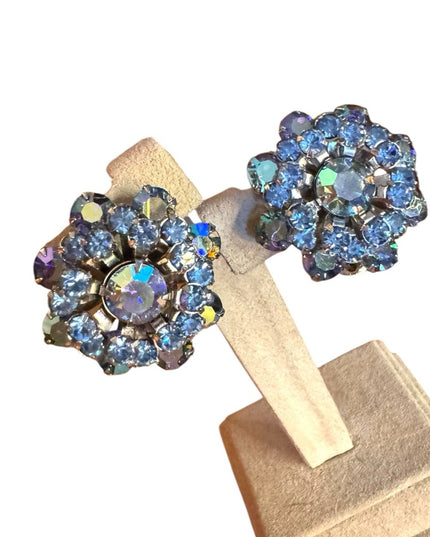 Stunning Vintage Blue AB Aurora Borealis Crystal Flower Earrings Weiss clip on