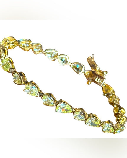 Stunning Simulated peridot Gold plt sterling silver 925 Heart  CZ  Bracelet