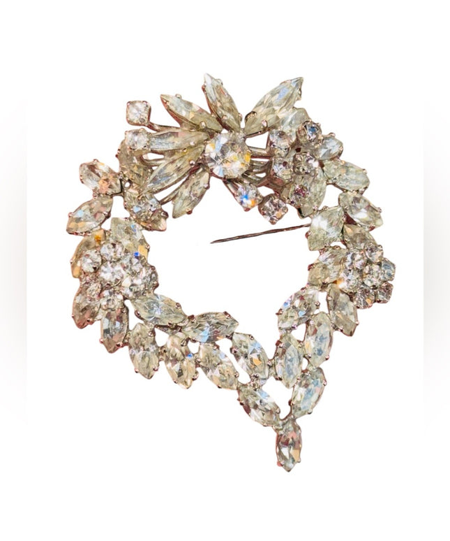 Elegant Vintage 1950s Stunning fancy floral SHERMAN clear Crystal Brooch