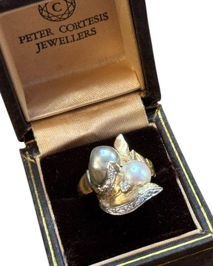 Stunning 1960s 14k Gold Diamond & Pearl Ring brushed finish