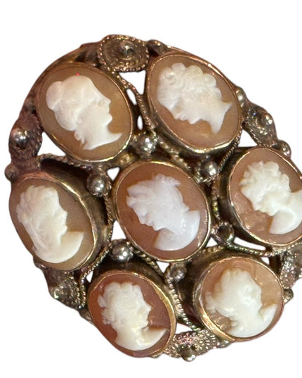 Elegant Antique 14k Carved Multi shell Cameo ring Stunning!