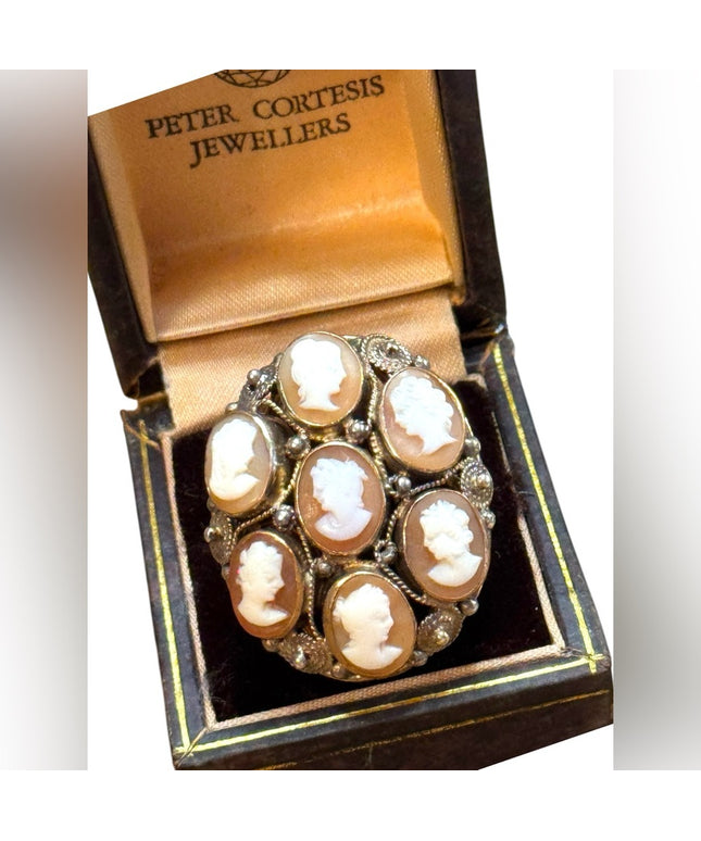 Elegant Antique 14k Carved Multi shell Cameo ring Stunning!