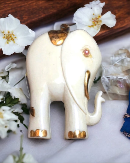 14k Ruby Bone Large Vintage elephant Pendant Canadian made