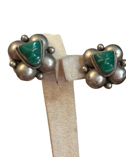 Vintage Green onyx Stone Aztec Mayan Silver Mexico  Earrings screw Back