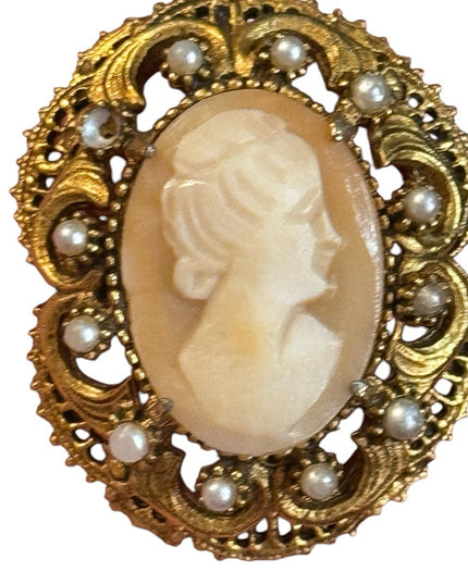 Florenza Gold Tone Carved Shell Cameo Pendant Brooch, Signed