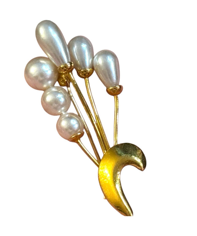 Elegant vintage Napier Gold finish faux Pearl bouquet floral Brooch