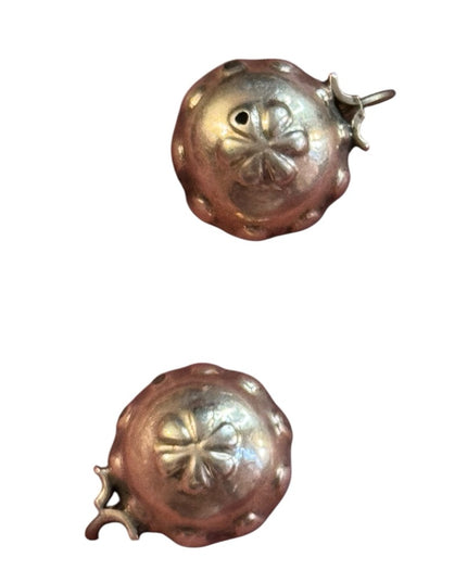 Antique  Gold filled screw back Earrings
