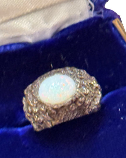 Elegant SZ 3 Opal domed Ring sterling silver 925 Vintage floral work