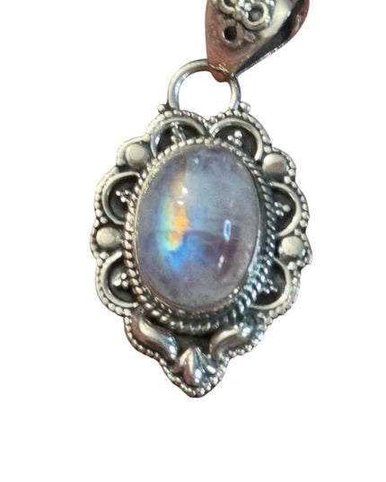 Elegant Sterling Silver 925 Moonstone scroll work Pendant