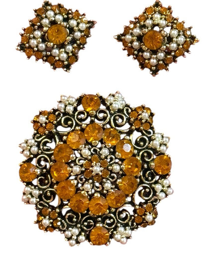 Elegant Vintage Amber Crystal and Pearl Jewelry Set Brooch earrings 1960s