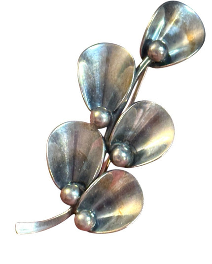 Vintage Silver Leaf Brooch Sterling Silver NE FROM Denmark

Niels Erik