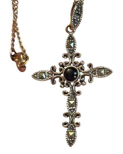 Elegant CW 925  Black Onyx Cross Pendant Necklace
