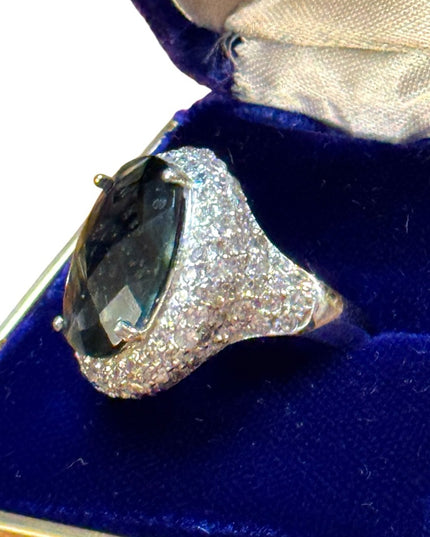 Elegant Sterling silver 925 ATI  Blue  Crystal Statement Ring