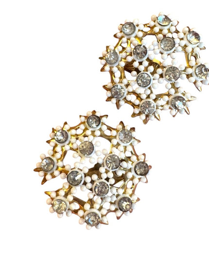 Vintage large round flower floral gokd finish Rhinestone Clip-On Earrings 1970s