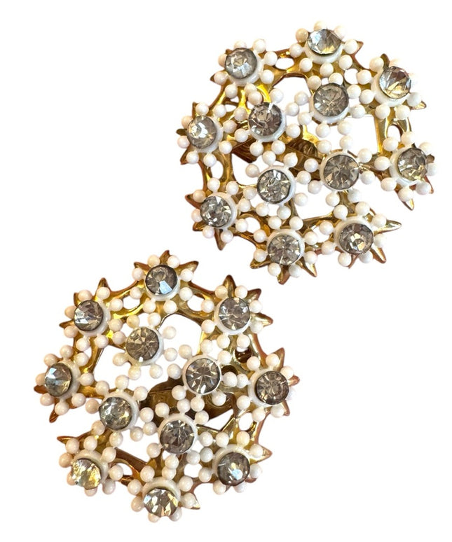 Vintage large round flower floral gokd finish Rhinestone Clip-On Earrings 1970s