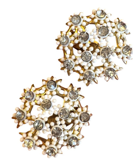 Vintage large round flower floral gokd finish Rhinestone Clip-On Earrings 1970s