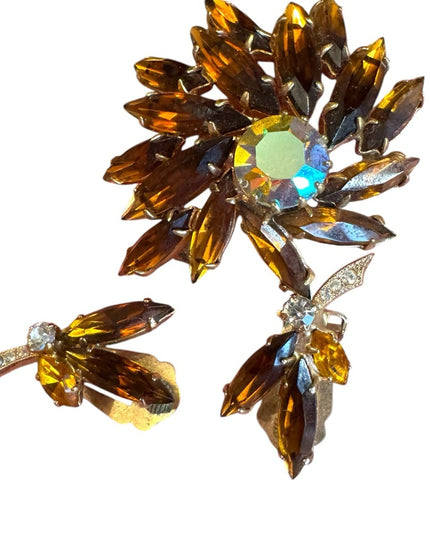 Elegant vintage 1950s Brown Crystal Jewelry Set Gold finish metal