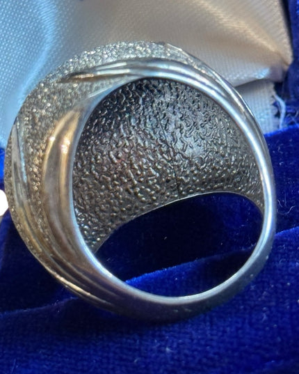 Elegant Large Sterling Silver 925 textured Domed ITALY Ring