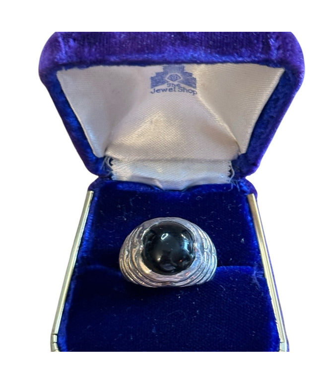 Lovely Vintage Mens Black onyx Domed statement ring 925 Sterling Southwestern