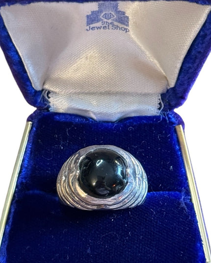 Lovely Vintage Mens Black onyx Domed statement ring 925 Sterling Southwestern