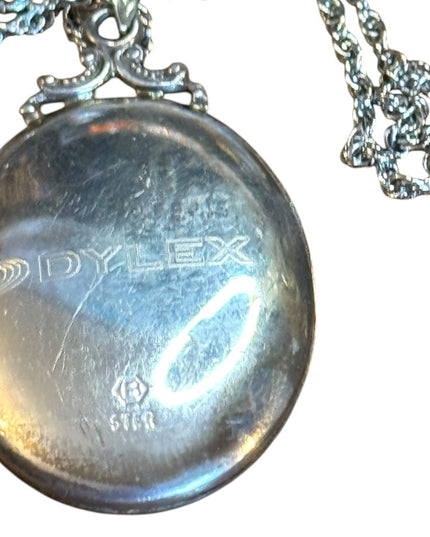 Vintage sterling  Silver 925 Victorian styled etched floral Locket Necklace