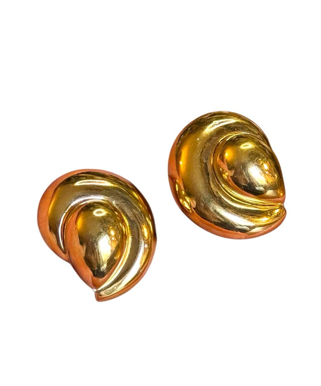 Elegant High quality Gold plt swirl fancy clip on Earrings