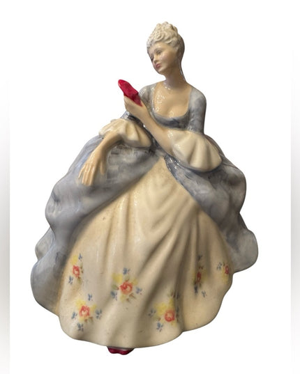 VINTAGE ROYAL DOULTON WISTFUL FIGURINE HN2472 SIGNED MADE IN ENGLAND 1978 RARE