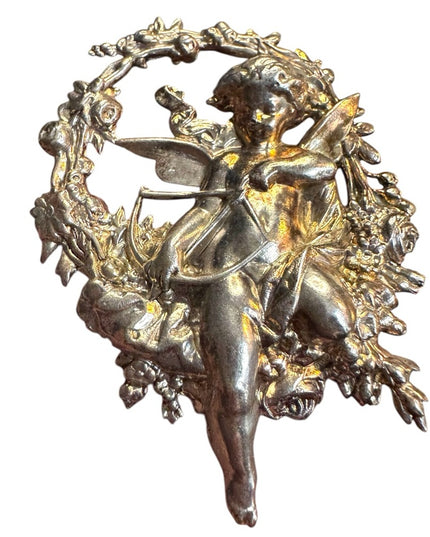 Vintage art deco silver Cupid With Bow Arrow Flower Wreath Brooch Pin
