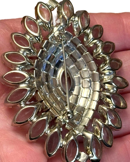 Elegant Vintage large sparkling silver floral Crystal Brooch