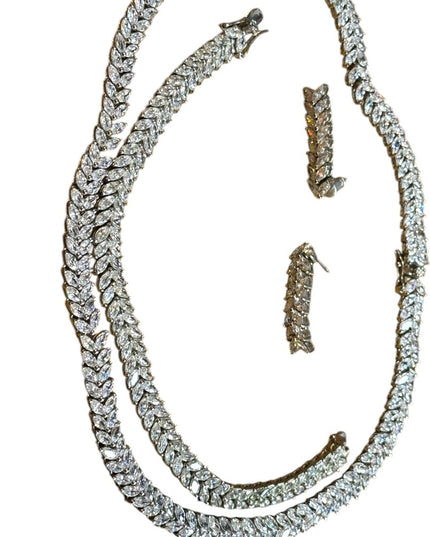 Elegant Silver Necklace bracelet and Earring Set coming