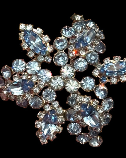 Elegant Vintage 1950s LG 3” Blue Crystal flower Brooch
