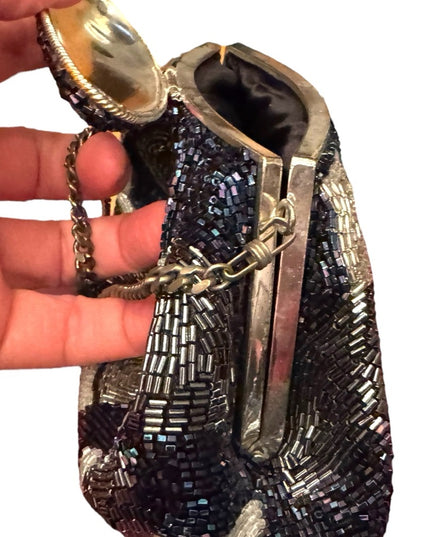 Vintage 1965 Mimi Micro Bead silver blue Metallic Beaded Pouch Evening Bag Purse