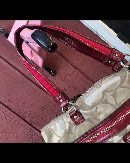 F20026 Coach Large shoulder bag Canvas mongram shoulder bag purse red