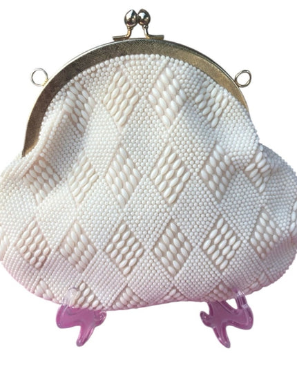 VinTage white micro bead bag vg