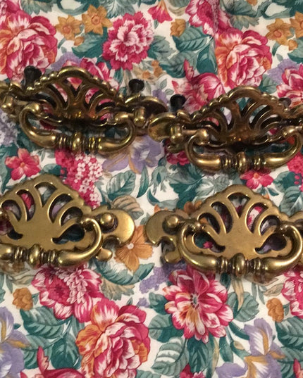 Lot of 4 Vintage brass drawer pulls fancy paintable MCM