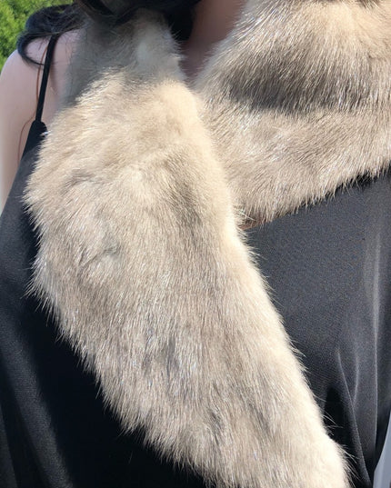 Vintage 33” Silver mink fur stole Collar scarf