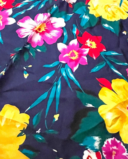 - Vintage 1980s BILL BLASS Silk Flower floral Yellow scarf Lg