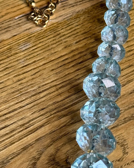 Lovely Joan Rivers blue resin plastic Lg bead necklace statement gold fin…