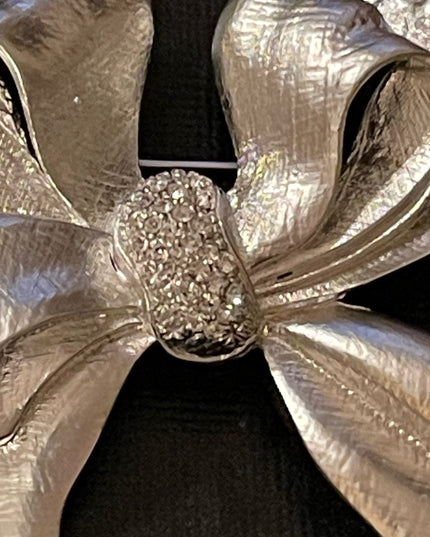 Stunning Silver textured rhinestone large bow brooch