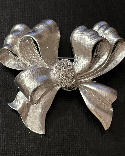 Stunning Silver textured rhinestone large bow brooch