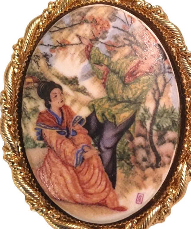 Vintage oval Ceramic Cameo asian geisha scene  pendant