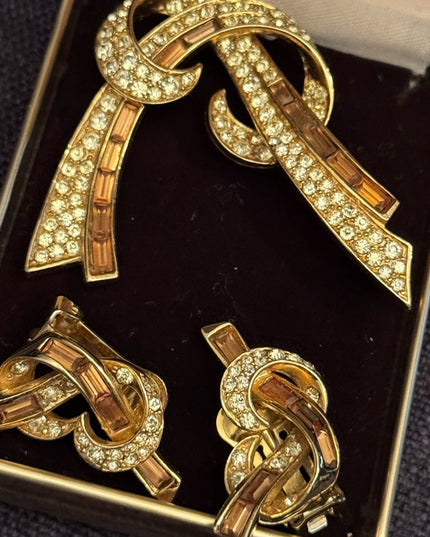 Vintage Stunning Gold Knot Brooch and Earrings Set Brown & clear crystals